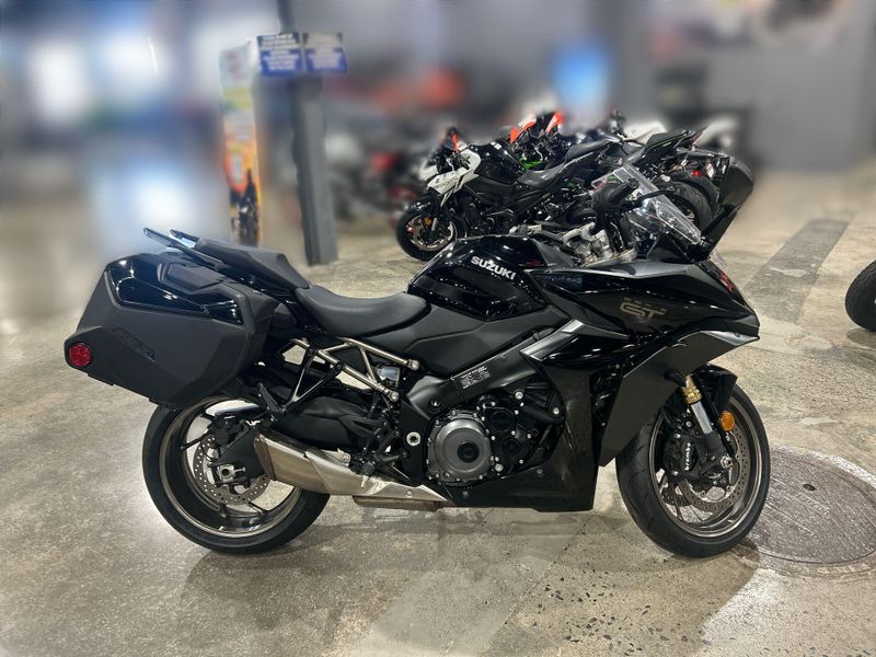 Used 2024 Suzuki GSX-S1000GT+ Image 11