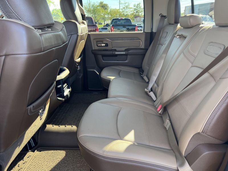 Used 2020 RAM 3500 LonghornImage 16