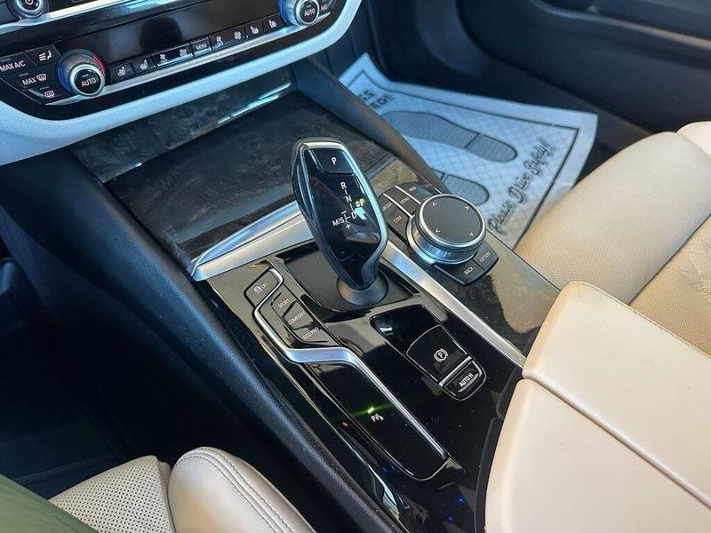 2023 Bmw 540i xDrive photo 4