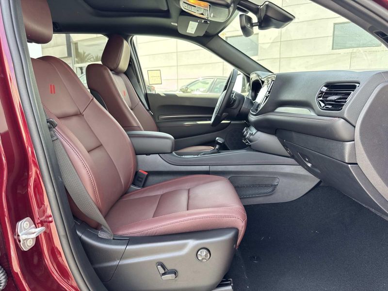 New 2026 Dodge Durango Gt Plus Awd Hemi V8