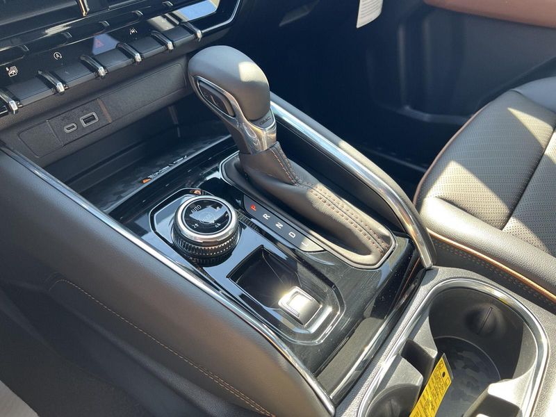 2026 Gmc Canyon AT4 photo 21
