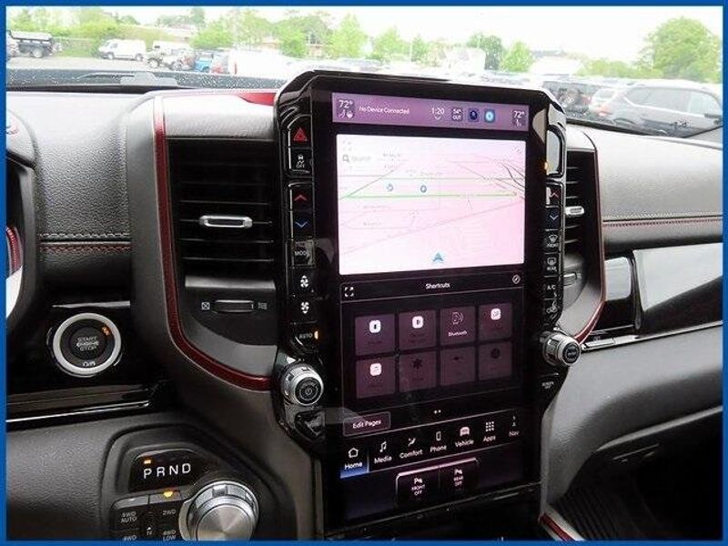 2025 RAM 1500 RebelImage 17