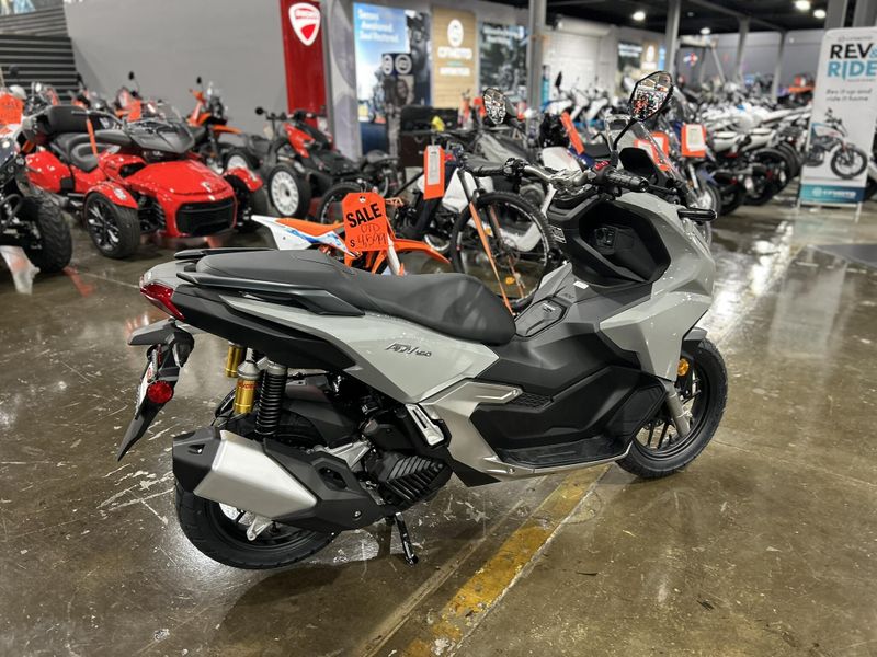 New 2026 Honda ADV160 Image 19