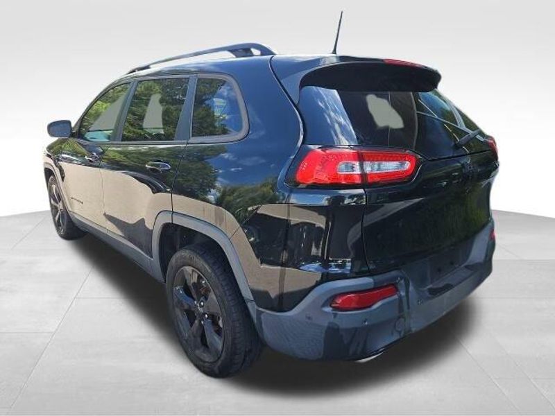Used 2018 Jeep Cherokee Limited
