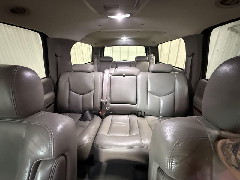 Used 2004 Chevrolet Suburban 1500 Z71Image 23