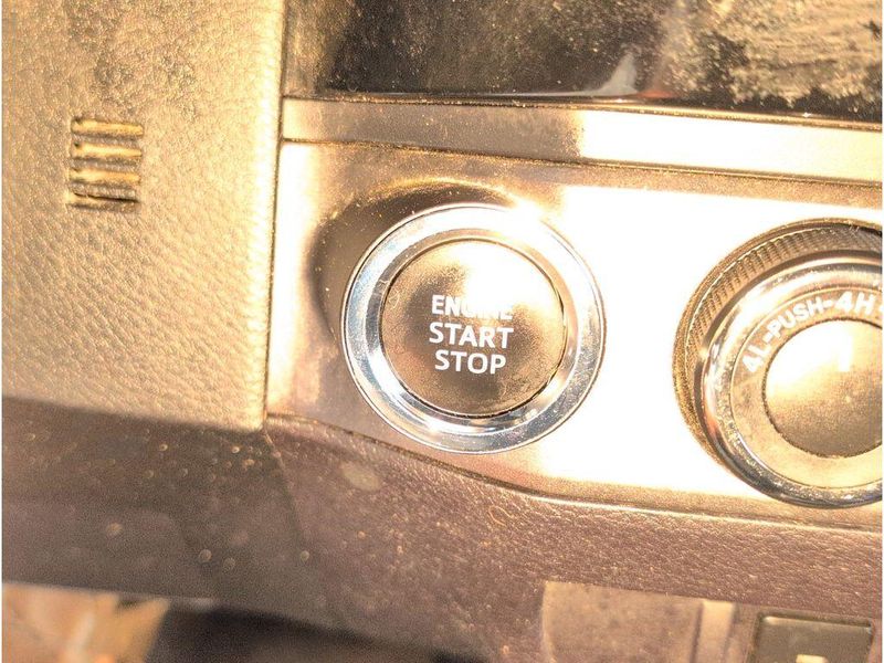 Used 2017 Toyota Tacoma TRD Off RoadImage 19