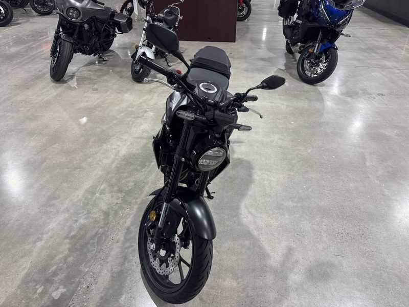 Used 2025 Honda CB300R ABS Image 10