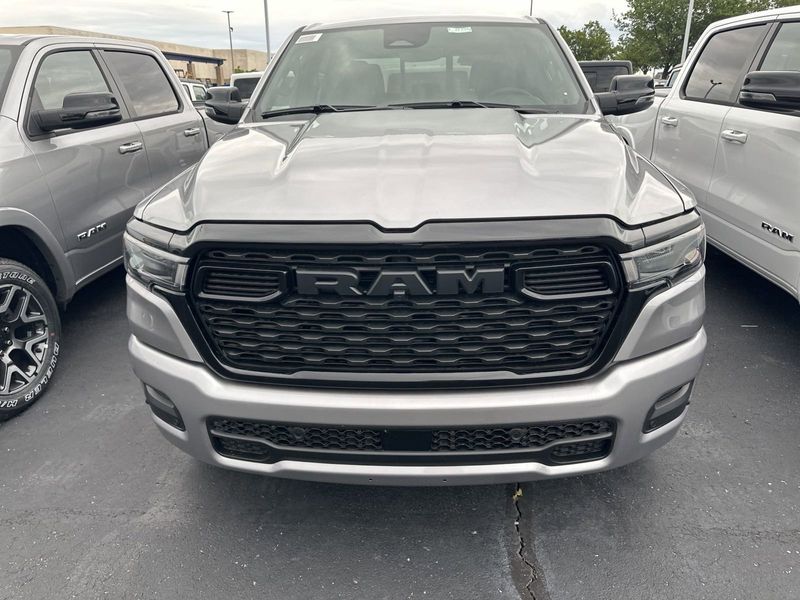 2025 RAM 1500 Big Horn Crew Cab 4x4 5