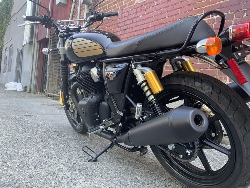 New 2026 Royal Enfield INT 650 