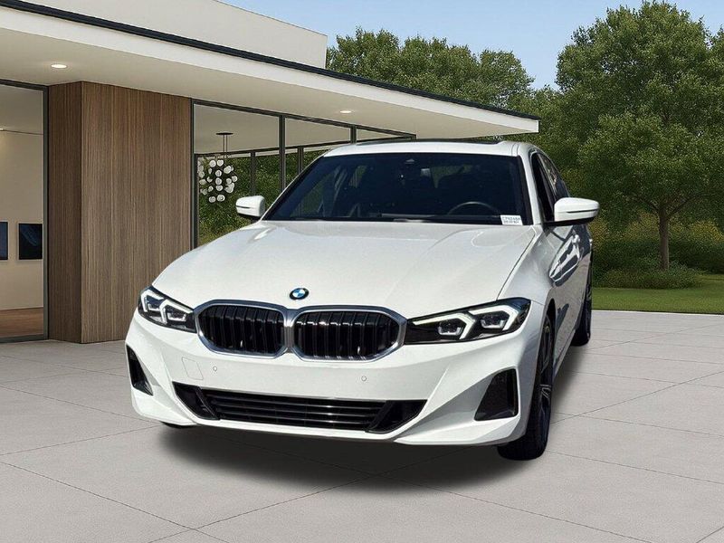 Used 2024 BMW 3 Series 330iImage 3