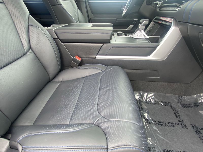 2025 Toyota Tundra Platinum HybridImage 10