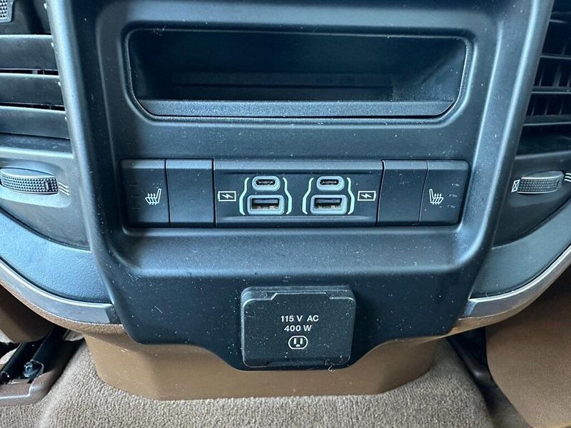 2021 Ram 1500 Laramie photo 18