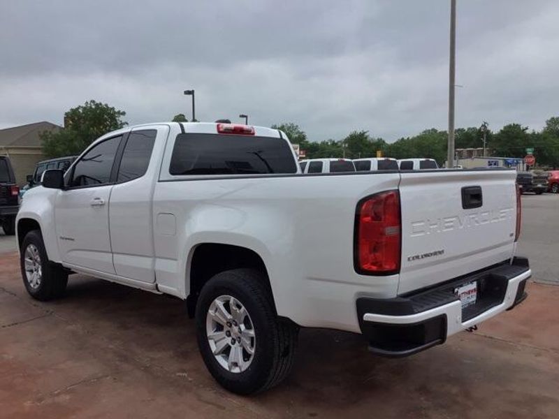 2021 Chevrolet Colorado LTImage 3