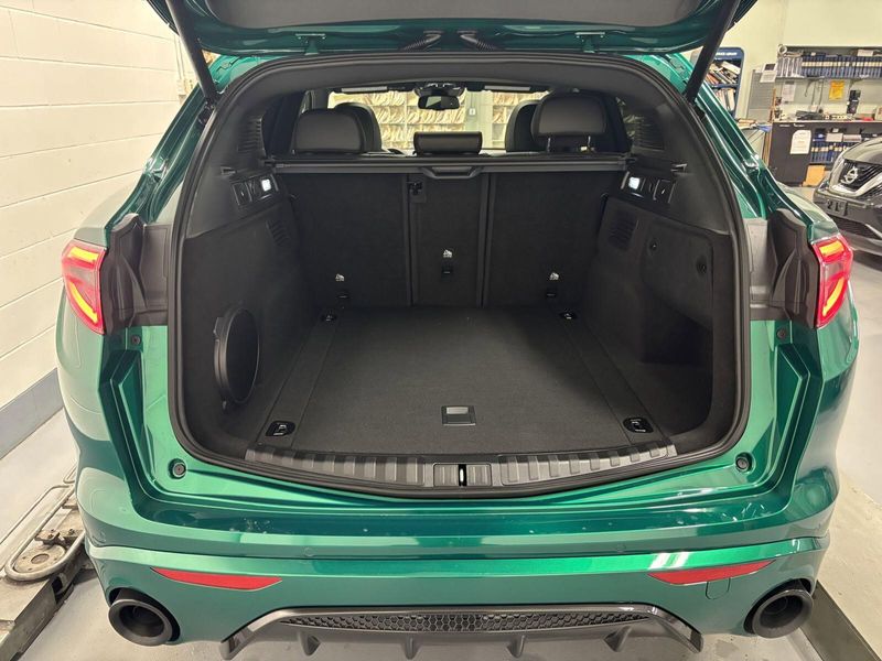 2025 Alfa Romeo Stelvio Tributo Italiano AwdImage 27