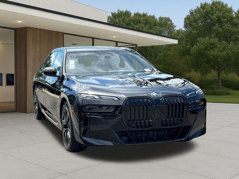 New 2026 BMW 7 Series 750e xDriveImage 5