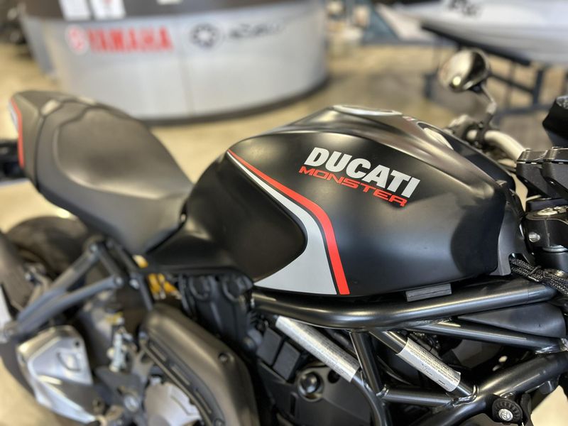 Used 2021 Ducati MONSTER 821 STEALTH Image 10