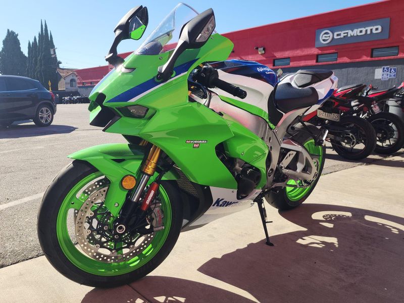 Used 2024 Kawasaki NINJA ZX-10R ABS 40th ANNIVERSARY Image 18
