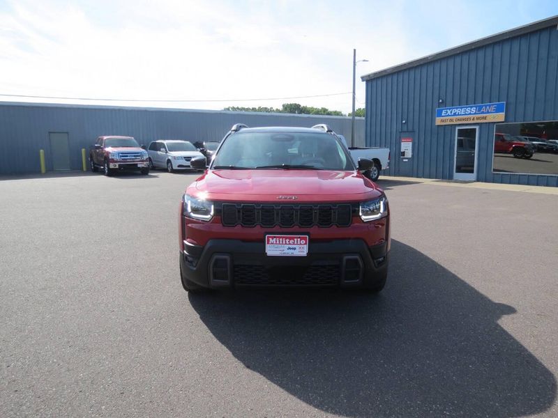 New 2026 Jeep Cherokee Overland 4x4Image 3