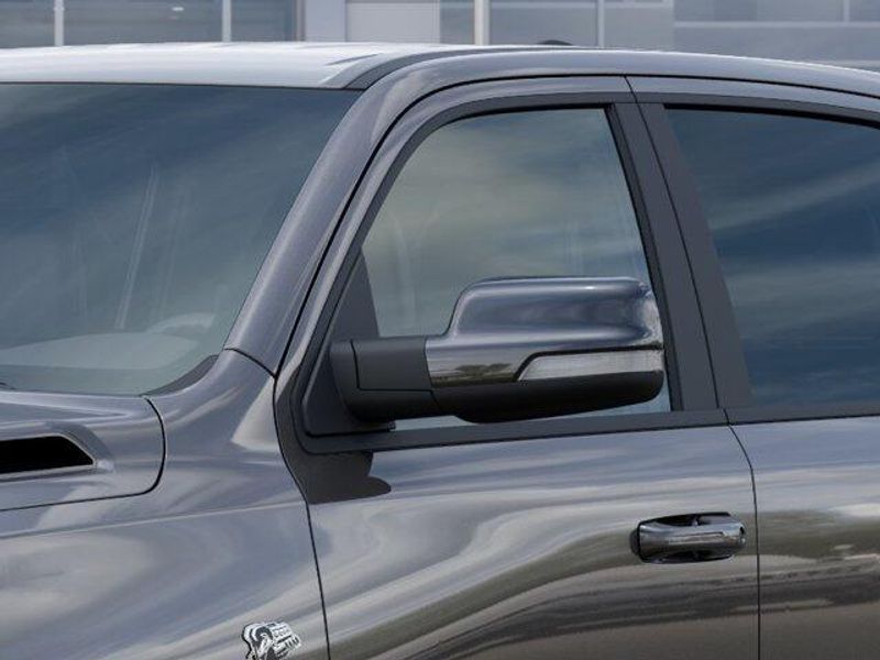 New 2027 RAM 1500 Big Horn Crew Cab 4x4 5