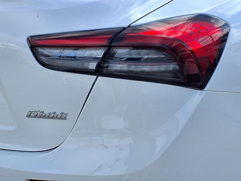 Used 2021 Maserati Ghibli SImage 17