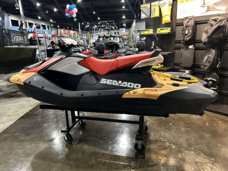 New 2024 Sea-Doo SPARK FOR 3 90 (SOUND SYSTEM) Image 16