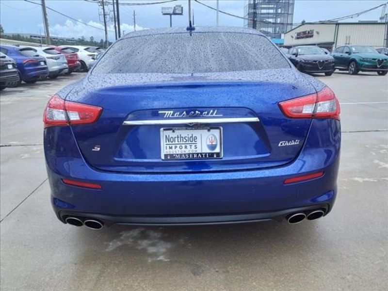 2018 Maserati Ghibli SImage 11