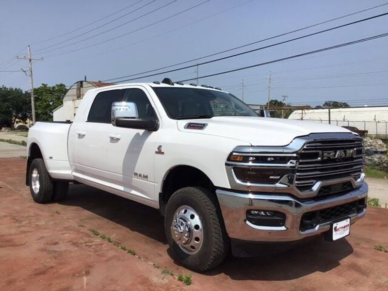 2025 RAM 3500 Laramie Mega Cab 4x4 6