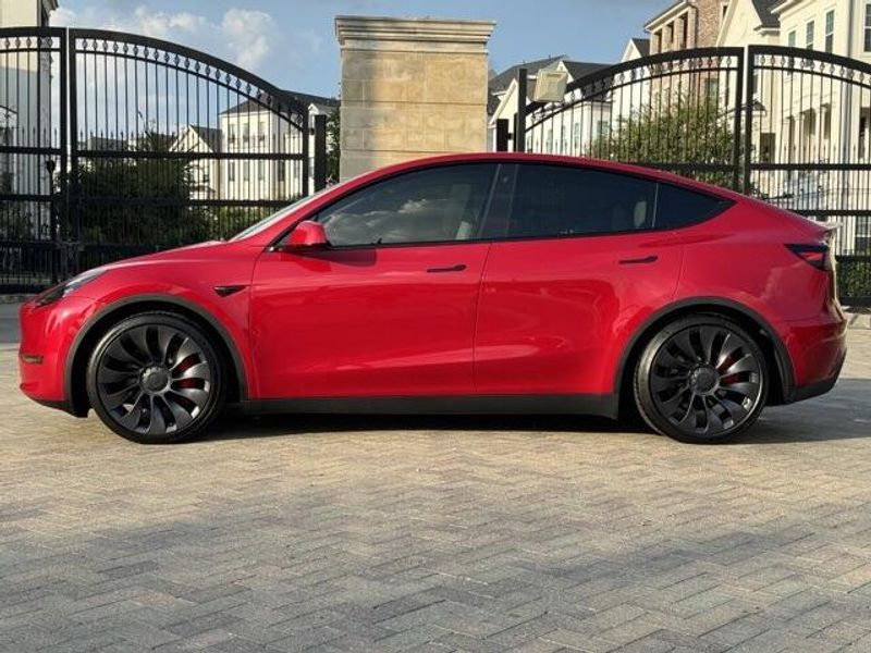 2023 Tesla Model Y PerformanceImage 9