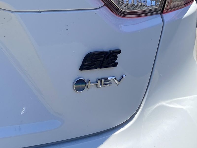Used 2025 Toyota Corolla Hybrid SEImage 4