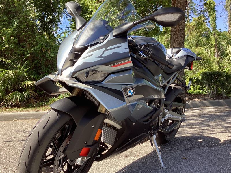 2025 BMW S 1000 RR 