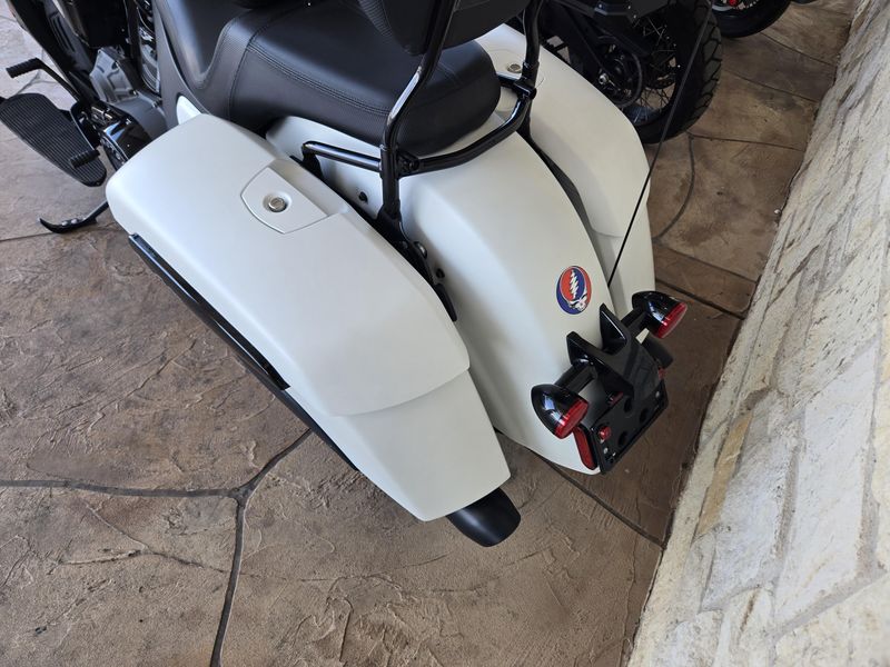 USED 2021 INDIAN MOTORCYCLE CHALLENGER DARK HORSE Image 22