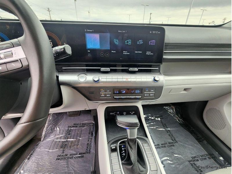 Used 2024 Hyundai Kona SEL