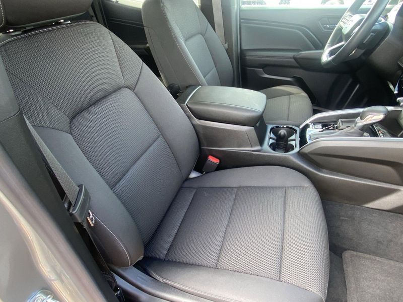 Used 2023 Chevrolet Colorado LTImage 28