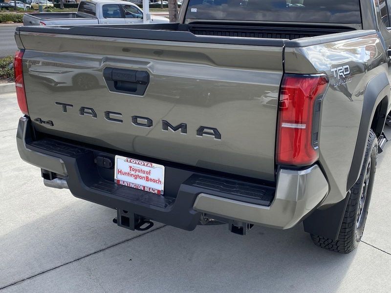 2024 Toyota Tacoma TRD Off RoadImage 4