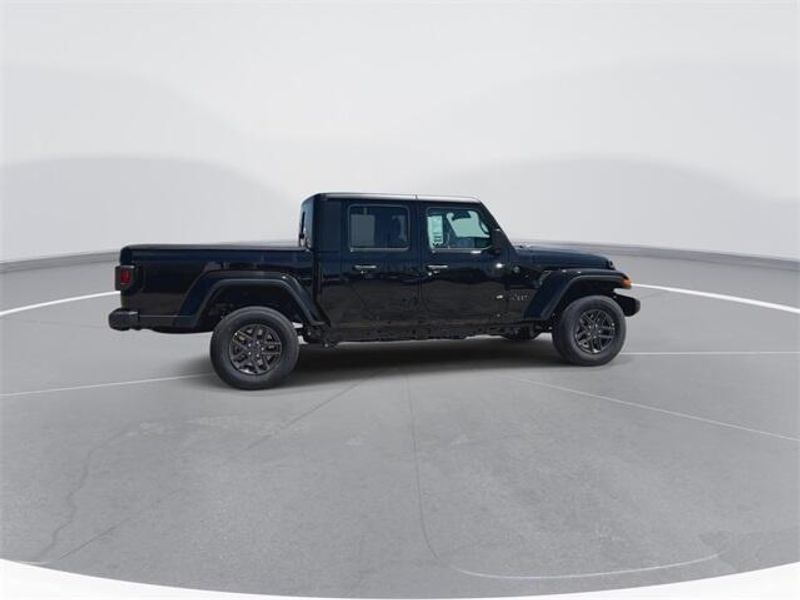 2024 Jeep Gladiator Sport S 4x4Image 9