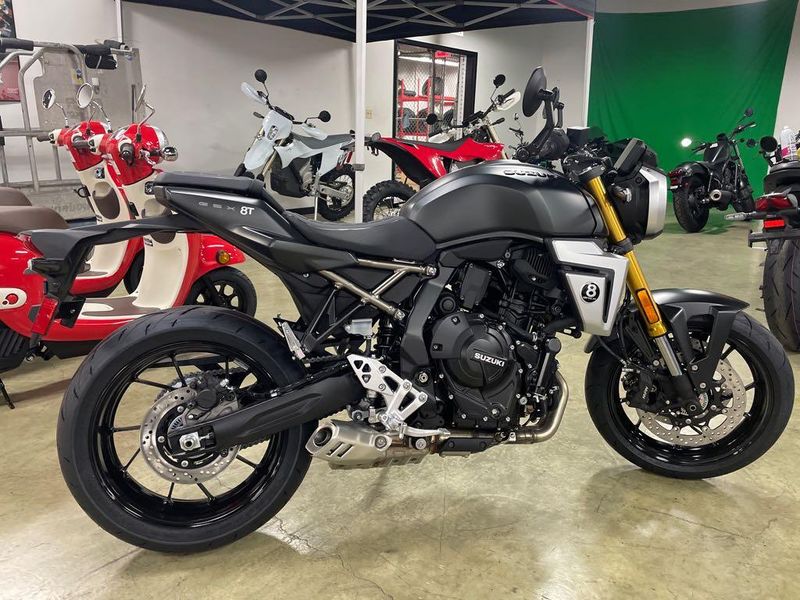 New 2026 Suzuki GSX 8T Image 3