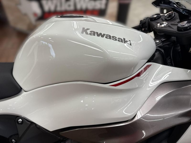 New 2025 Kawasaki NINJA ZX 6R ABS | Wild West Motoplex