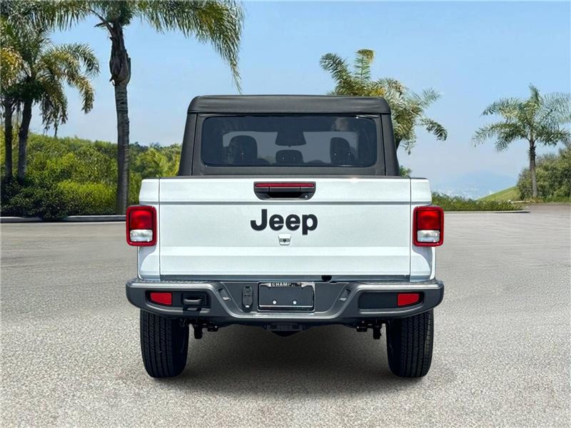 New 2026 Jeep Gladiator Sport S 4x4