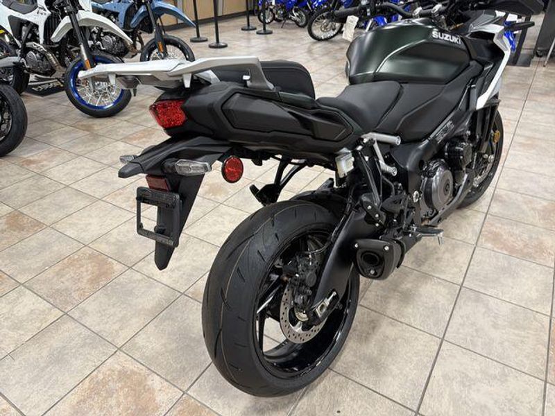 New 2024 Suzuki GSX-S1000GX+ Image 17