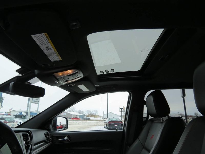 Used 2024 Dodge Durango GT Plus AWD 4dr SUVImage 18