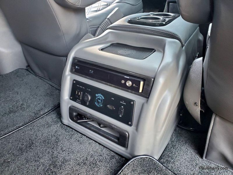 2022 Chevrolet Express Cargo Passenger Van photo 22