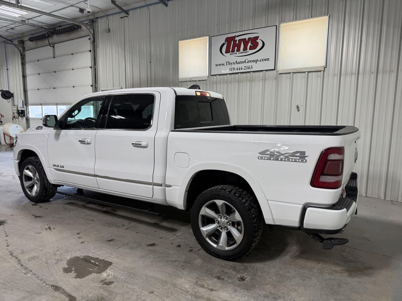 Used 2021 RAM 1500 LimitedImage 10