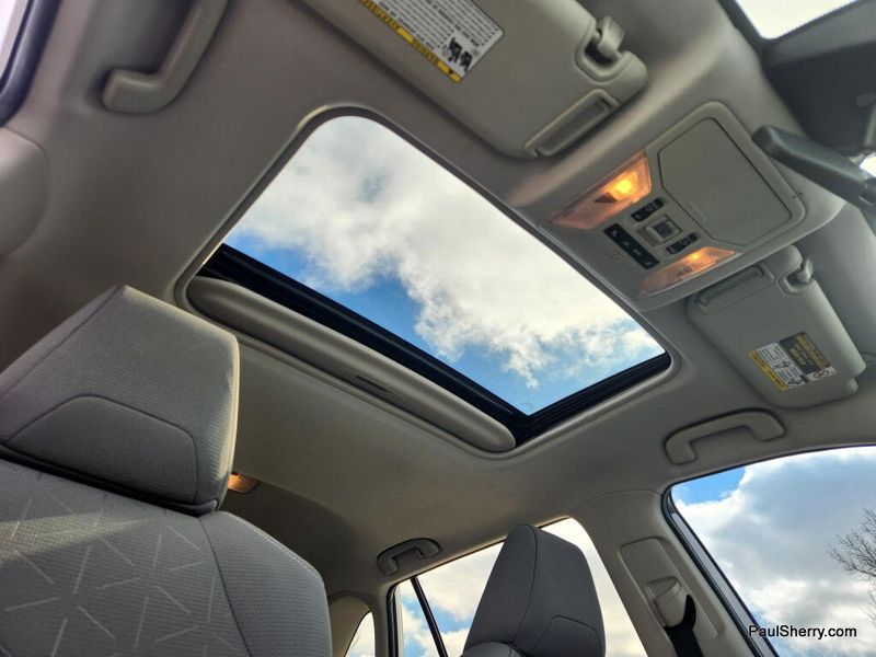 Used 2021 Toyota RAV4 XLE