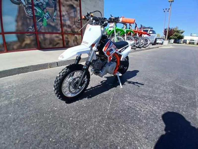2024 KAYO KMB 60 