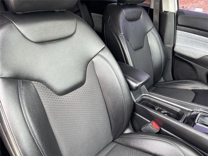 2022 Jeep Compass LatitudeImage 11