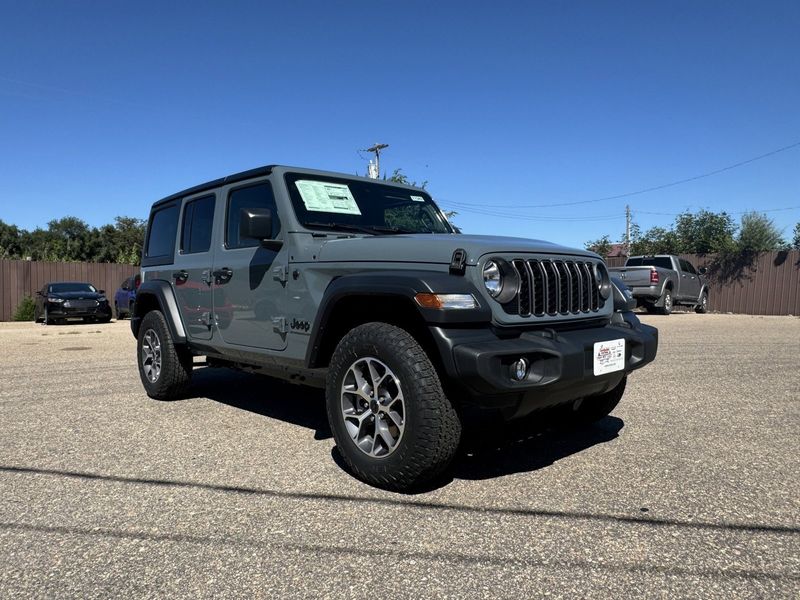 2024 Jeep Wrangler 4-door Sport SImage 2