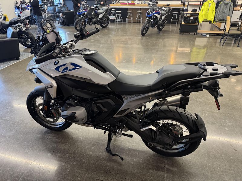 2025 BMW R 1300 GS - LIGHT WHITE 
