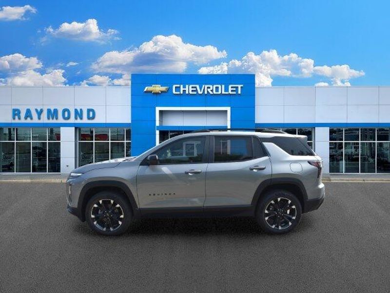 New 2027 Chevrolet Equinox RSImage 7