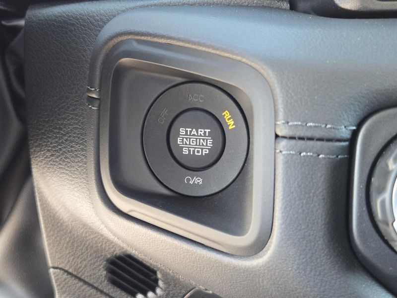 New 2025 Jeep Wrangler 4-door Sahara