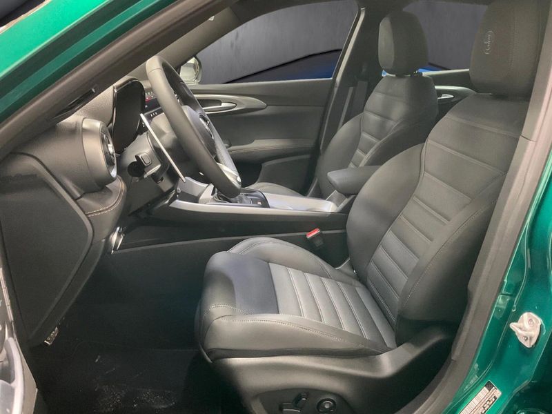 New 2026 Alfa Romeo Tonale Veloce AwdImage 3